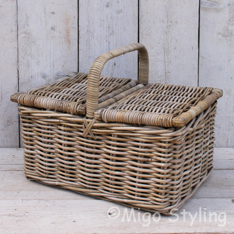Picknickkorb mit 2 Klappklappen